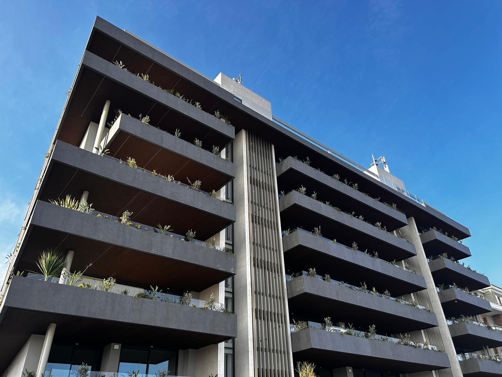 dfec5686-4f68-40fd-affa-bd2fe16fb017